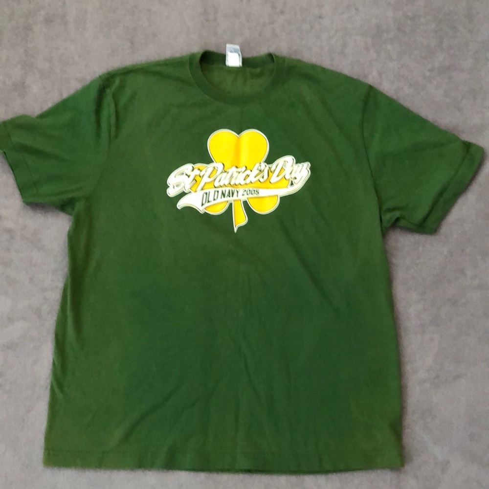 Old Navy St Patrick’s Day 2005 Green Vintage T-shirt